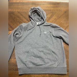 Nike pull over hoodie